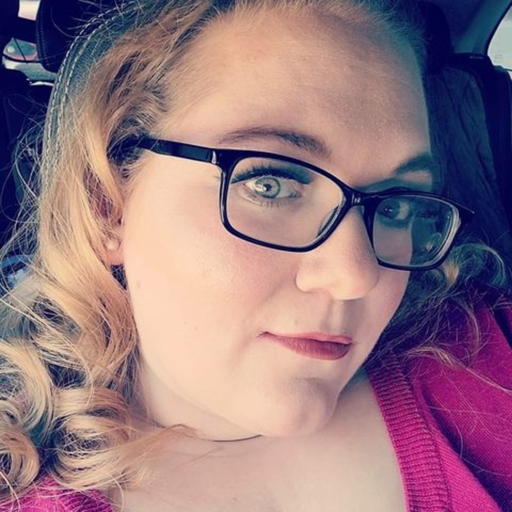Meet your Posher, Jenifer